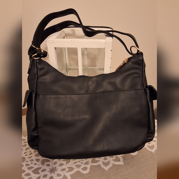 Woman's Black , NWOT, Shoulder Bag - Picture 6 of 9